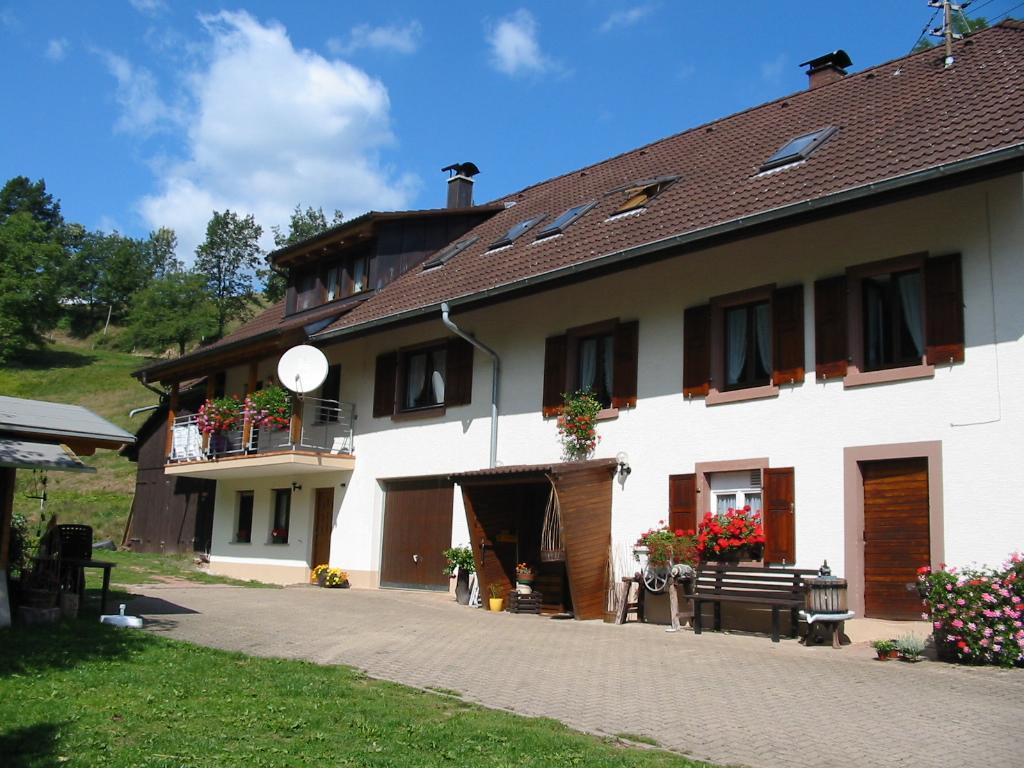 Haus Am Eckle Apartment Kleines Wiesental Luaran gambar